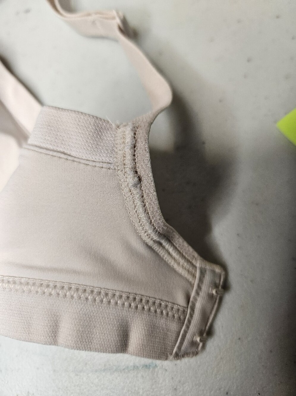 Warner's Easy Does It Wireless Comfort Bra Medium New - Picture 12 of 15